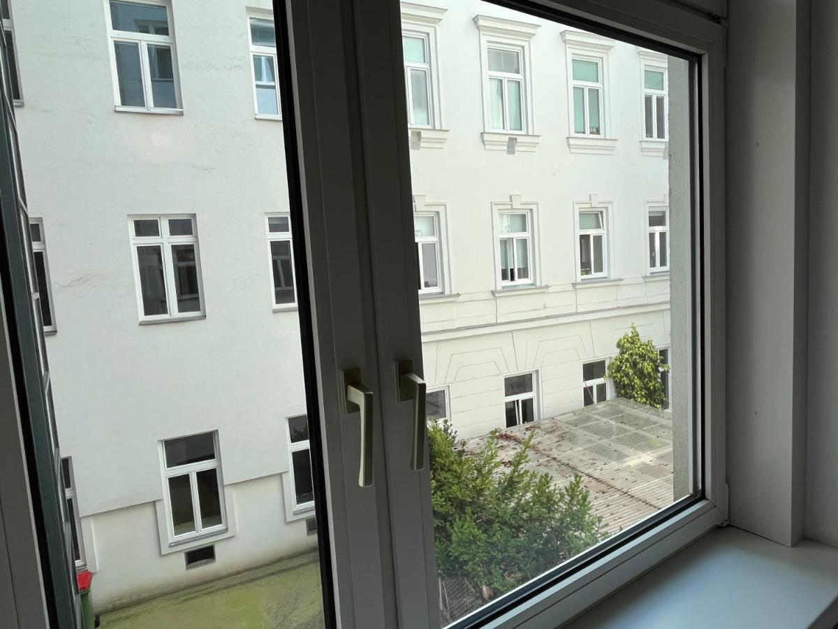 Stylish Apt Near Urania 1Br Daire Viyana Dış mekan fotoğraf
