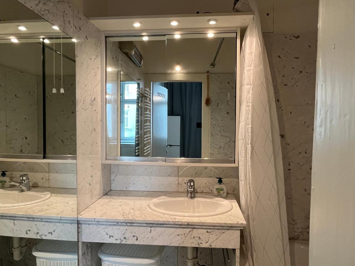 Stylish Apt Near Urania 1Br Daire Viyana Dış mekan fotoğraf